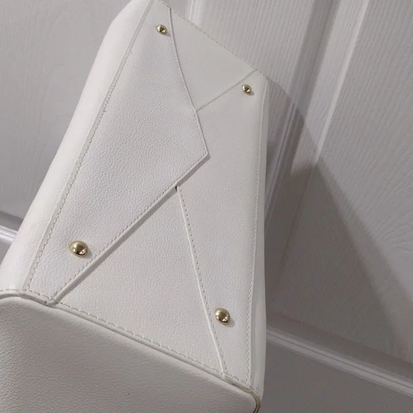 Samantha Thavasa Off-White Leather Tote Shoulder Bag – Magnetic Snap Handbag - Picture 16 of 16